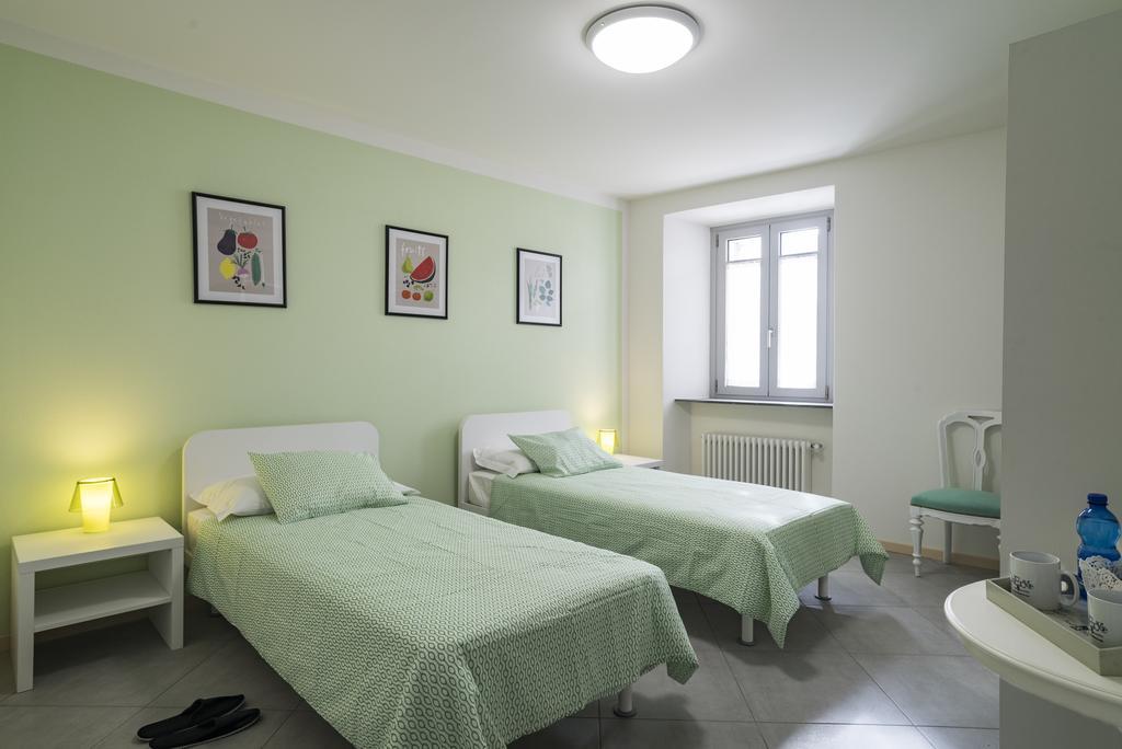 Chery Bed & Breakfast Riva San Vitale Δωμάτιο φωτογραφία